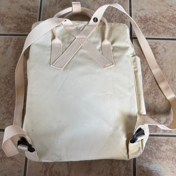 Fjallraven Kanken Backpack Ivory Cream Preowned Seat‎ Pad School Bag main image 9